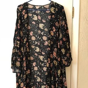 Mossimo floral kimono